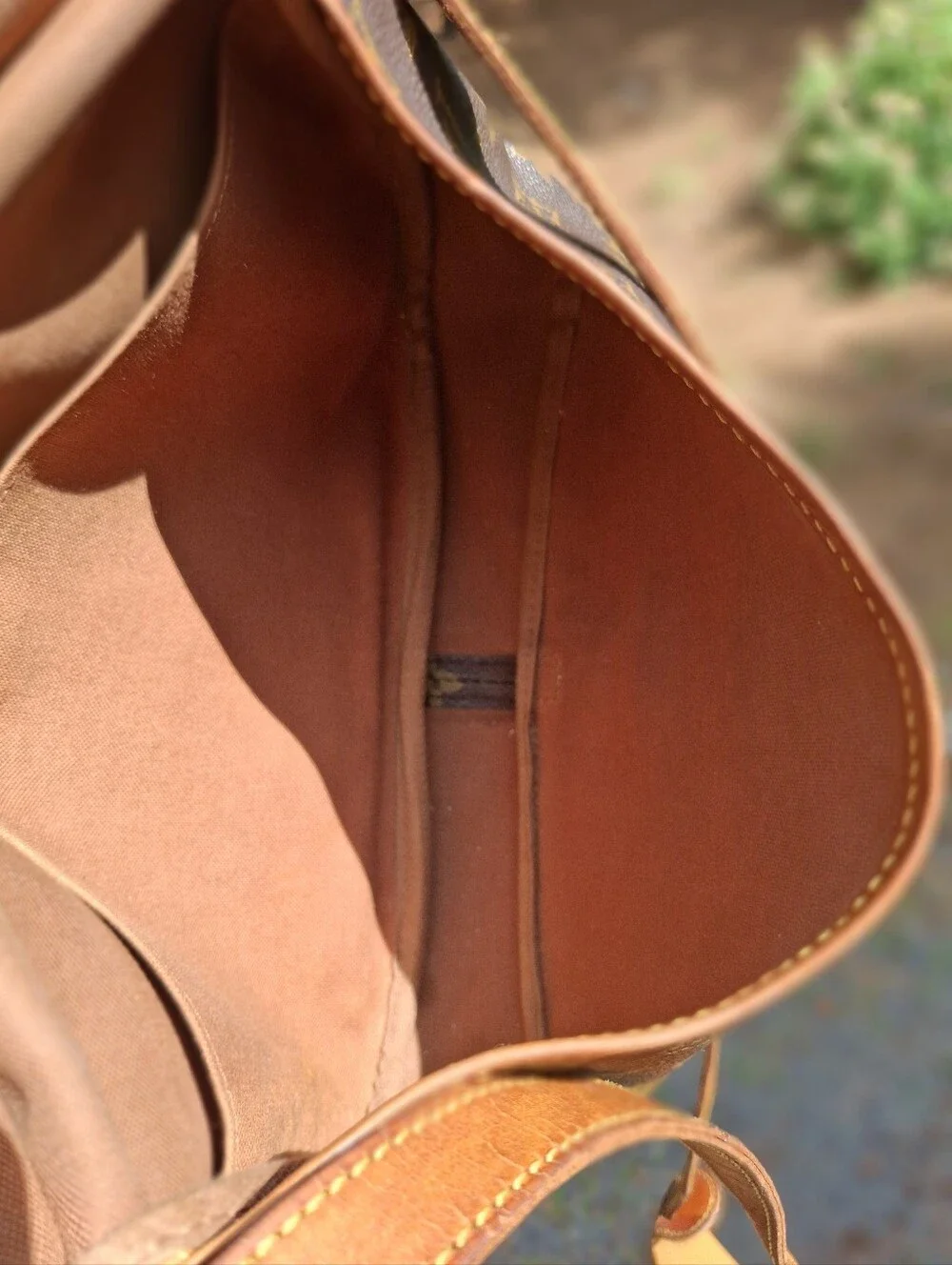 Vintage Louis Vuitton Saumur 30 Monogram Coated Canvas Messenger Saddle Bag - Picture 13 of 16